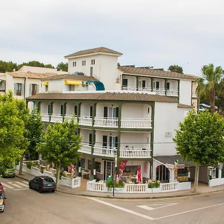 Universal Laguna Garden 3* Canyamel (Mallorca)