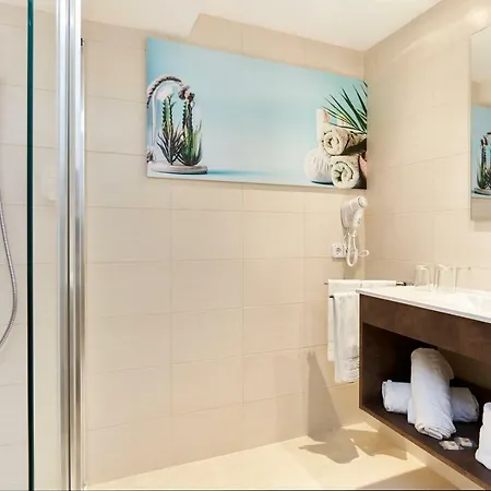 Universal Laguna Garden 3*